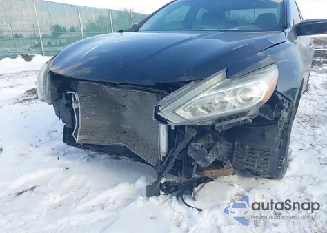 2016 Nissan Altima 2.5/2.5 S/2.5 Sl/2.5 Sr/2.5 Sv z USA, uszkodzony, nr VIN 1N4AL3AP3GN378387